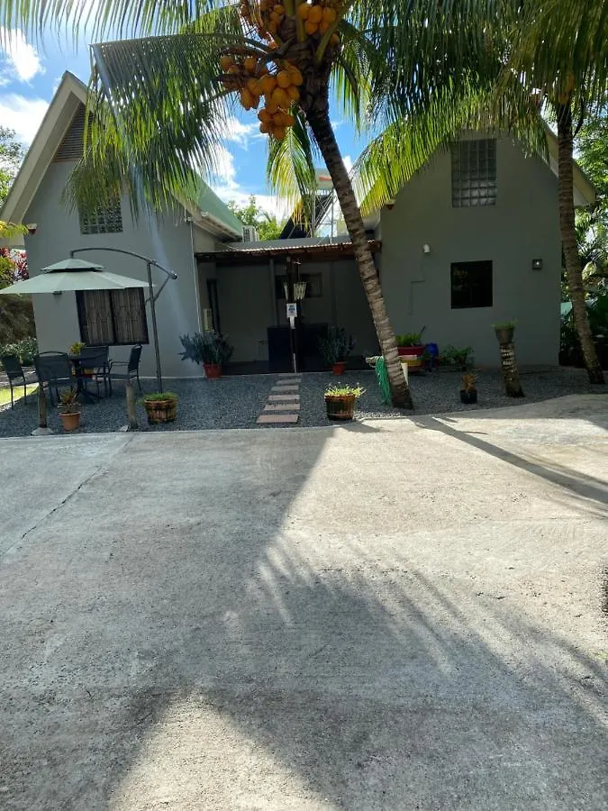 Mer Riviere Self Catering Apartment Beau Vallon