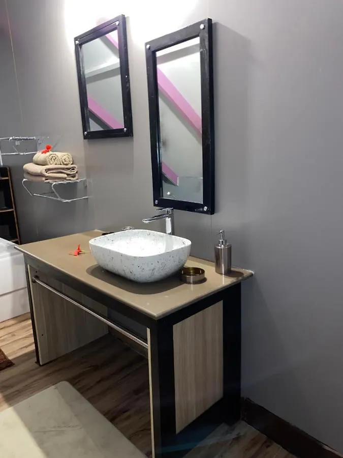 Mer Riviere Self Catering Apartment Beau Vallon  0*, Beau Vallon (Mahe)