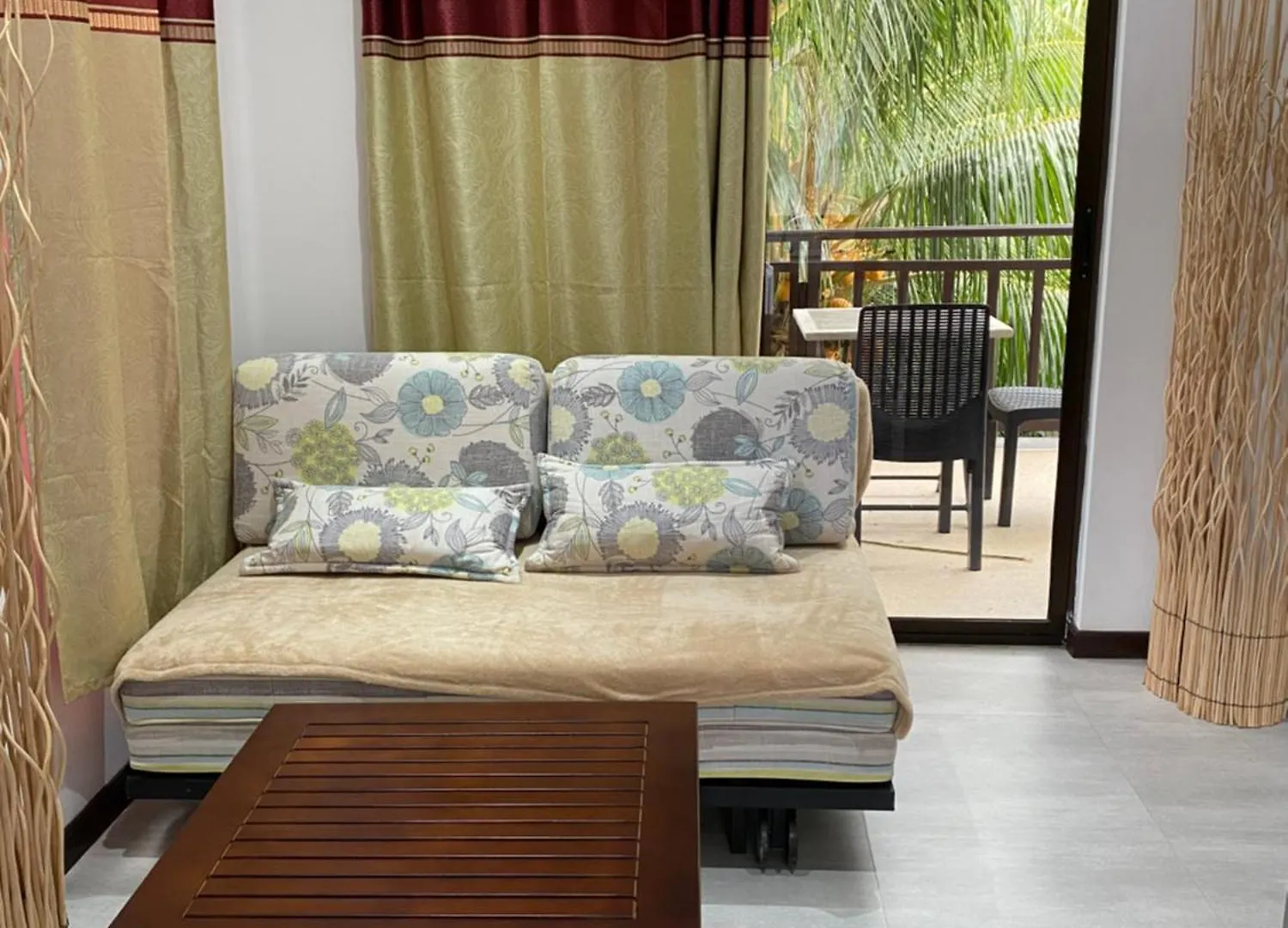 Mer Riviere Self Catering Apartment Beau Vallon  Seychelles