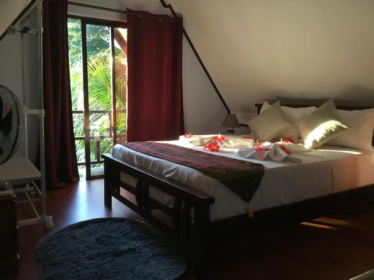 Mer Riviere Self Catering Apartment Beau Vallon   Beau Vallon (Mahe)